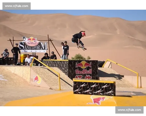 红牛 Wall Ride Showdown 重返威尼斯海滩：滑板传奇与新势力的墙面对决