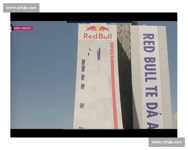 红牛 Wall Ride Showdown 重返威尼斯海滩:滑板传奇与新势力的墙面对决 红牛 Wall Ride Showdown 重返威尼斯海滩:滑板传奇与新势力的墙面对决